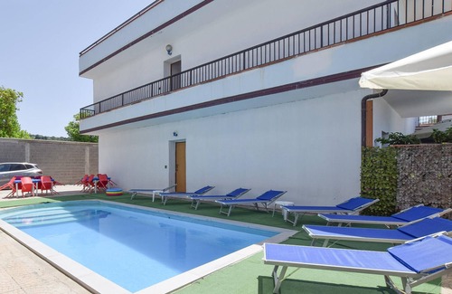 Palmi Apartamento | Beautiful apartment in Palmi with WiFi