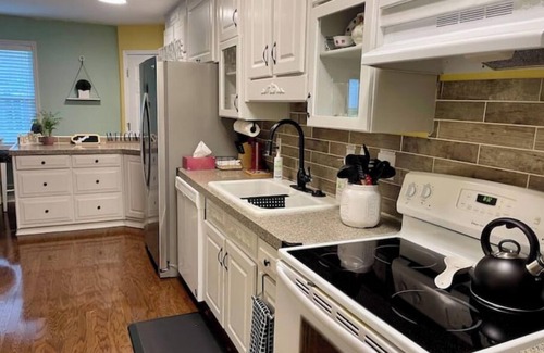 Conyers Apartamento | Beautiful Apartment in Conyers With Jacuzzi Tub, Full Kitchen, WIFI