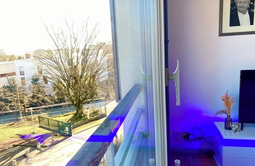 Ecully Apartamento | Beautiful apartment in wooded residence - Parking - Ecully