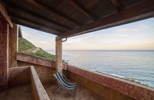 Villaputzu Villa | Bonito apartamento en villa para 8 personas con A/C, TV, terraza y aparcamiento