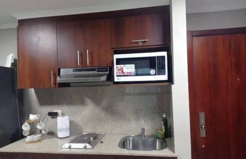 Las Peñas Apartamento | Hospedaje Nueva Peñas, hermosa suite en edificio Riverfront 2
