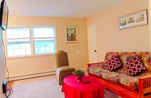 Greensboro Apartamento | Hermoso apartamento en el centro histórico, cerca de todo.