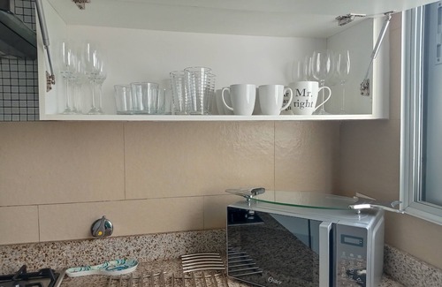 El Palmar Apartamento | Beautiful apt on the beach, with wonderful cross breezes to keep you cool