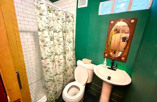 Midtown Casa | BEAUTIFUL ART VILLA at EXCLUSIVE BOHO HOUSE BAR