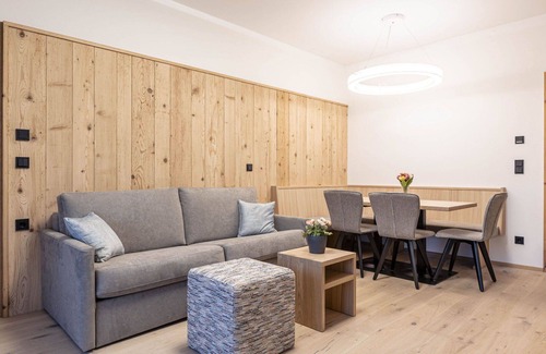 Reith bei Kitzbuehel Apartamento | Bonito apartamento para 5 personas con WIFI, jacuzzi, TV, balcón y aparcamiento