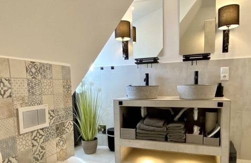 Itzehoe Apartamento | Beautiful attic apartment "St. Peter-Ording" in the heart of Itzehoe