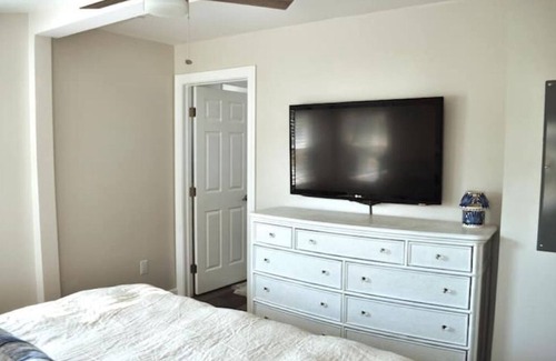 Town Bank Casa | Beautiful Bahía Breeze with Linens
