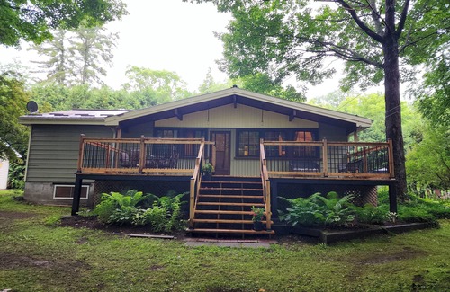 Bala Casa | Beautiful Bala Bungalow minutes to all Bala has to offer!