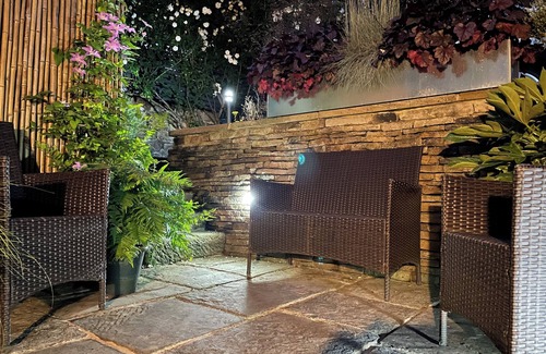Baslow Cabaña | Beautiful Baslow Bolthole