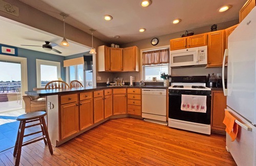 Cape May Court House Casa | Beautiful Bayfront Home with Two Deepwater Slips!