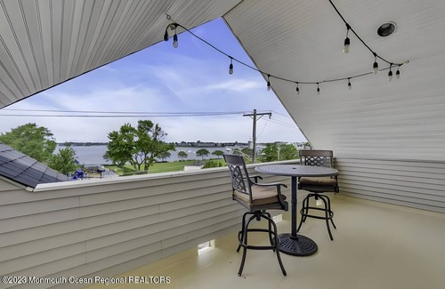 Belmar Casa | Beautiful Bayfront large Beach Home minutes from the beach