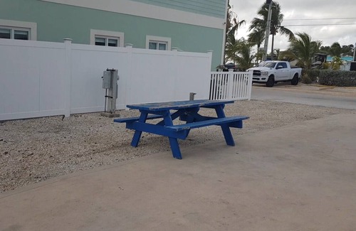 Key Largo Alquiler De RV | Beautiful Bayfront Tropical Oasis