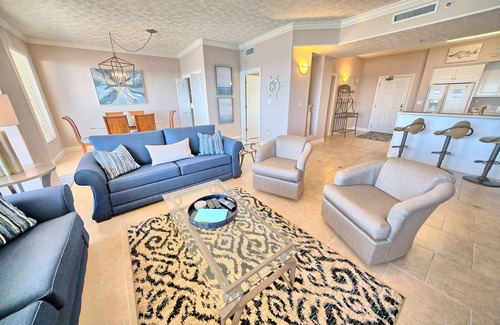 Thomas Drive Condominio | HERMOSO CONDOMINIO FRENTE AL MAR! PLAYA GRATIS SVC / WI-FI INCLUIDO!