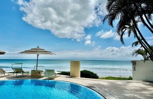 Emiliano Zapata Condominio | Beautiful beachfront Penthouse, amazing views!