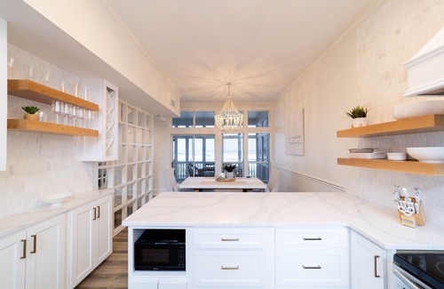 Gulf Trace Casa | Beautiful Beachfront 4 Bedroom Home
