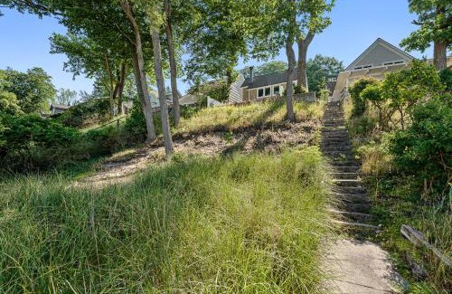 Grand Haven Casa | Beautiful Beach Cottage across from Park