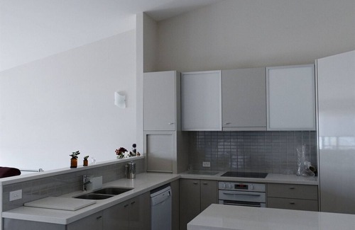 Batehaven Villa | Caseys Beach Retreat