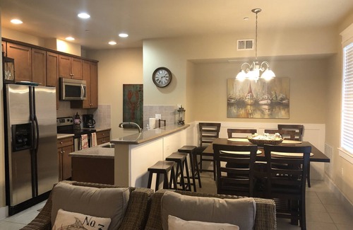 Red Fish Cove Condominio | Hermoso condominio frente al mar - Wi-Fi / HBO