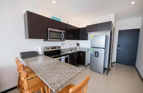 Bejuco Apartamento | Beautiful Beachfront Condo, Amazing Pool