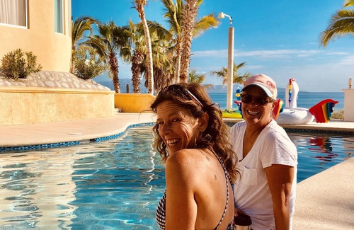La Ventana Casa | Hermosas casitas frente a la playa en complejo privado con piscina y playa de lanzamiento