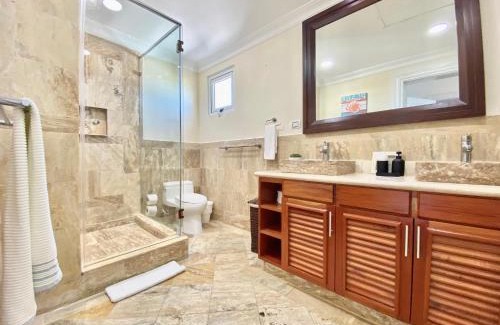 Cap Cana Marina Apartamento | Beautiful Beachfront Penthouse At Cap Cana