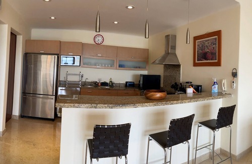 La Cruz de Huanacaxtle Casa | Beautiful Beachfront Townhouse Bucerias Puerto Vallarta Punta Esmeralda- 3 Br