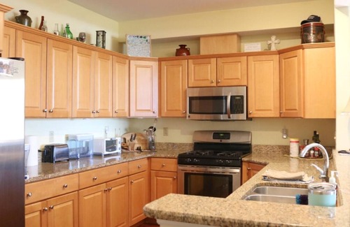 Bemus Point Condominio | Beautiful Bemus Bay condominium with Chautauqua Lake access and views