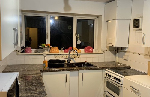 Lacey Green Casa | Beautiful big Independent Furnished Bungalow