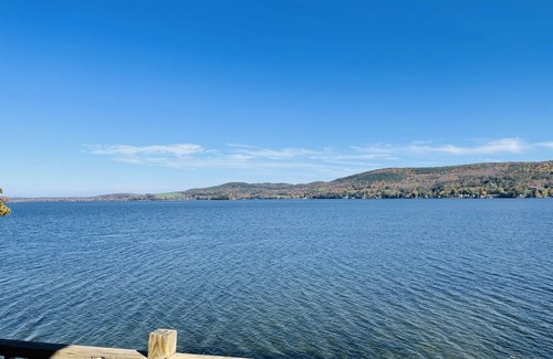 Richfield Springs Casa | Beautiful Big Lake Front House W/gorgeous lake views