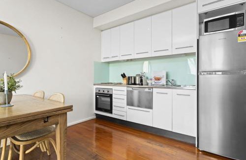 Bondi Beach Apartamento | Beautiful Bondi 1-Bed Apartment Meters from Beach