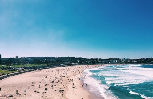 Bondi Beach Apartamento | Beautiful Bondi 1-Bed Apartment Meters from Beach