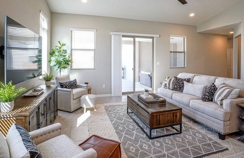 Mesa Del Sol Innovation Park Casa | Beautiful Brand new 4Bdr-3Bath home! The Red Door on Rothko