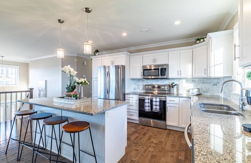 Stratford Casa | ⭐️Beautiful Bright House 5 Mins From Downtown ⭐️