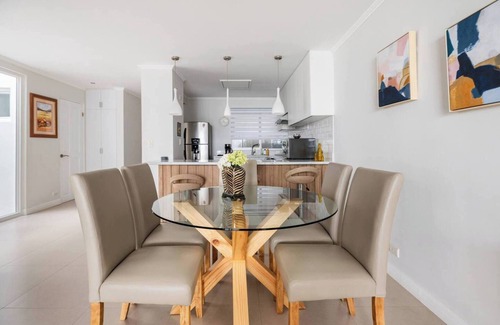 Escazú Condominio | Beautiful Condo just steps from Avenida Escazu in an unbeatable location