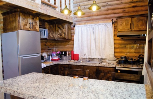 Arteaga Cabina | Hermosa cabaña para estancias familiares o cenas románticas en pareja
