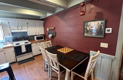 Sylvania Casa | Beautiful Cabin in quiet rural location