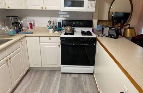 West Milford Cabaña | Beautiful Cabin In The woods Just 1 -Hour Way From Manhattan