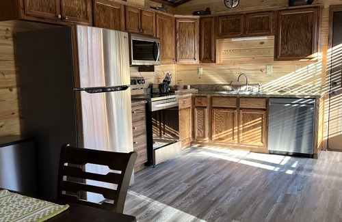 Sardis Cabina | Beautiful cabin near Sardis Lake 3 miles to Sardis Lake
