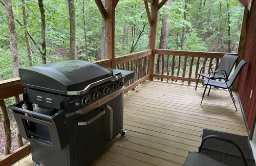 Mount Ida Cabina | Beautiful cabin on a beautiful property. Secluded and quiet! Close to town!