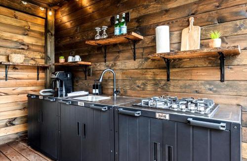 Hayesville Casa | Beautiful Cabin with Fire Pit in Hayesville, North Carolina