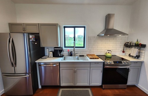 Broadwater County Cabina | Beautiful cabin with spectacular views of the lake and mountains.