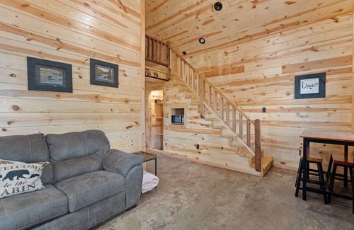 Golden Cabina | Beautiful cabins with a pool in a peaceful setting