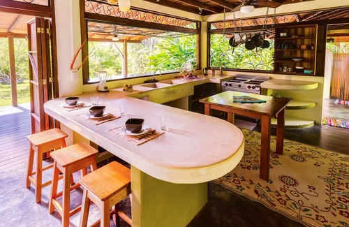 Puerto Jiménez Casa | Hermosa casa en la playa de Cabo Matapalo cerca del Parque Nacional Corcovado