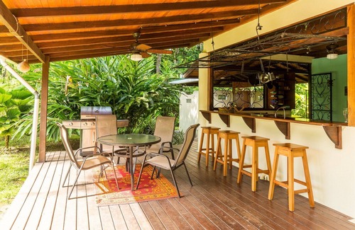 Puerto Jiménez Casa | Hermosa casa en la playa de Cabo Matapalo cerca del Parque Nacional Corcovado