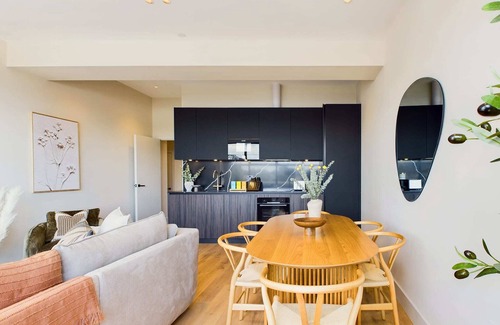 Camden Town Apartamento | Beautiful Camden Town Apartment with Balcony