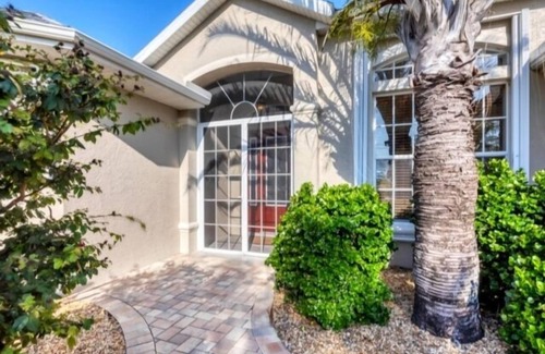 White Marsh Casa | Beautiful Canal front home in Rotonda West