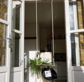 North Kensington Apartamento | Beautiful Canalside 1-Bedroom Flat with Terrace