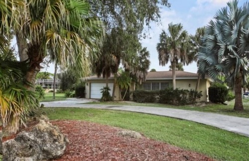 Cape Haze Casa | Beautiful Cape Haze Home on the canal - Dock available with permission