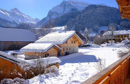 Le Reposoir Chalet De Esquí | Hermoso Chalet en el corazón del pueblo de Reposoir
