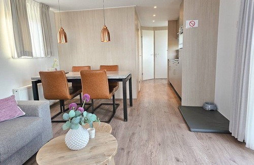 Serooskerke Chalet De Esquí | Beautiful chalet on the Zeeland coast